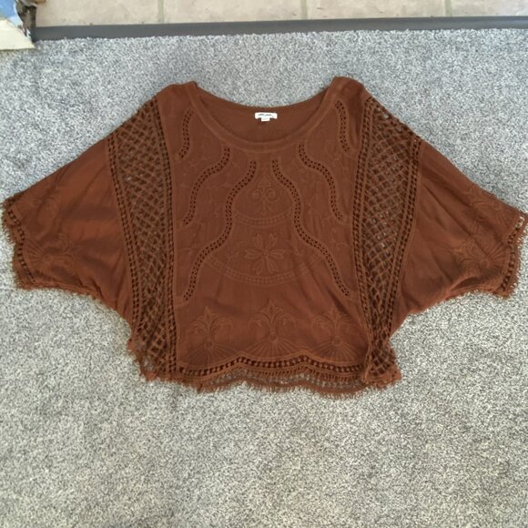 Ultra Pink Boho Batwing Top Brown Knit, Crochet Trim, Size Large - Picture 9 of 10